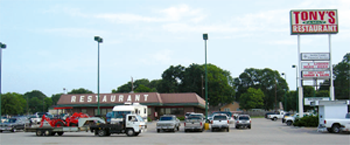 Tony's Family Restaurant - Sealy Texas